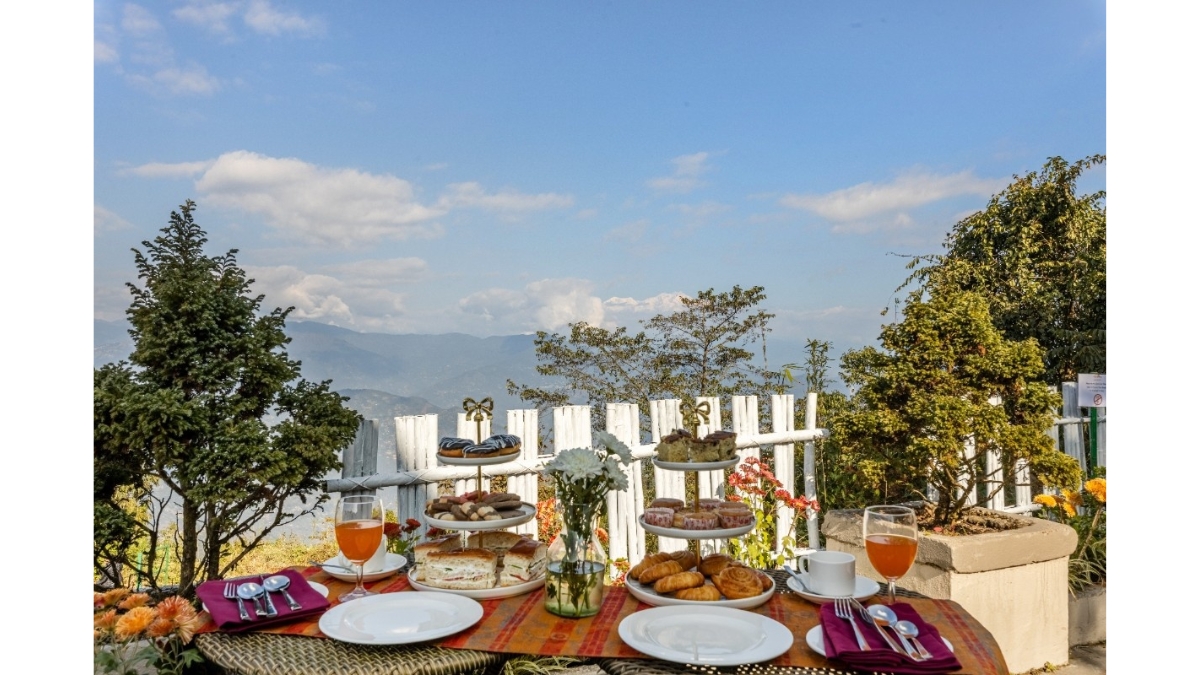Sterling Darjeeling offers guests an immersive opportunity to experience uninterrupted Kanchenjunga views