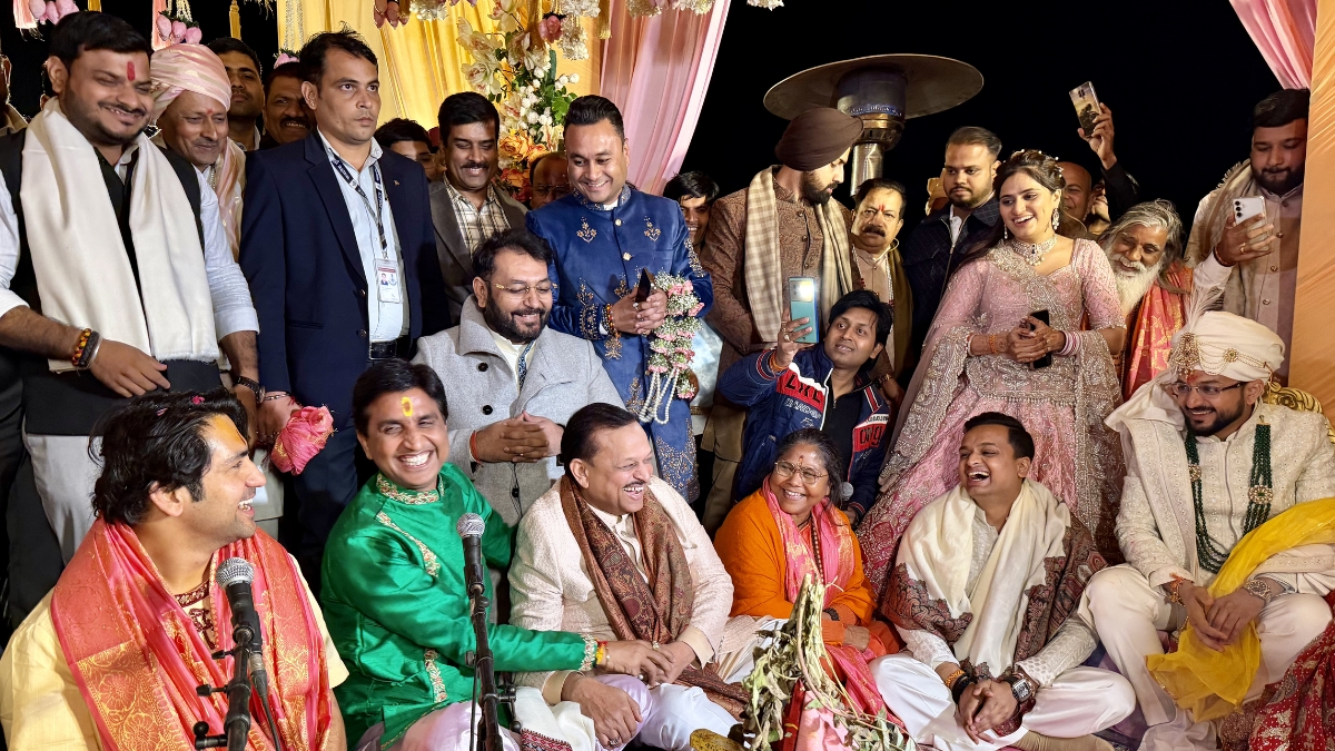 Ramesh Awasthi’s Son’s Wedding: Kanpur MP Proves That the Common Man Is the Biggest ‘VVIP’